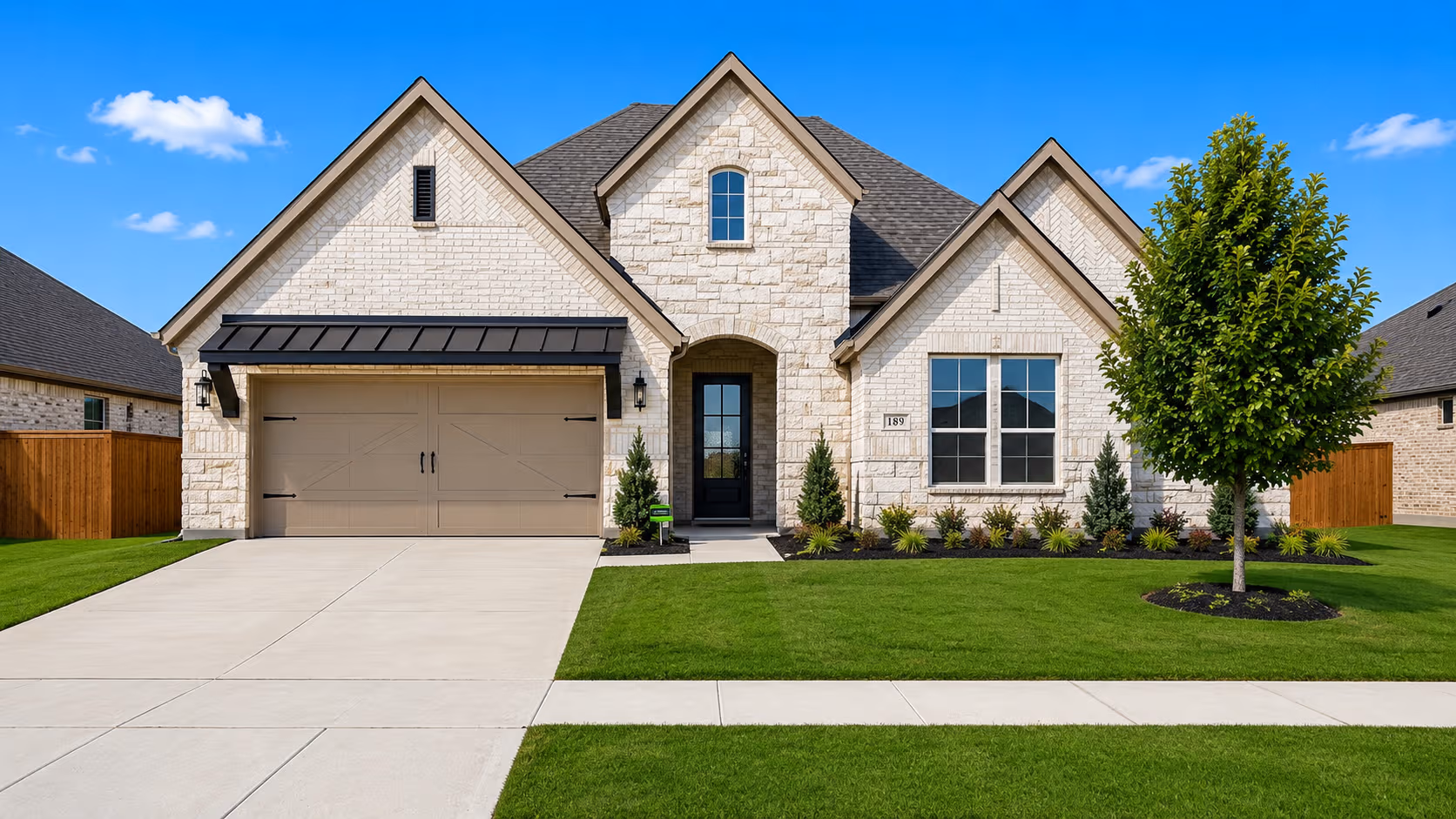 189 Mountain Laurel Dr., Waxahachie, TX 75165